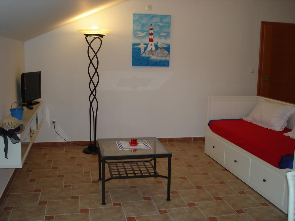 Apartments Dalmatina Затон Номер фото