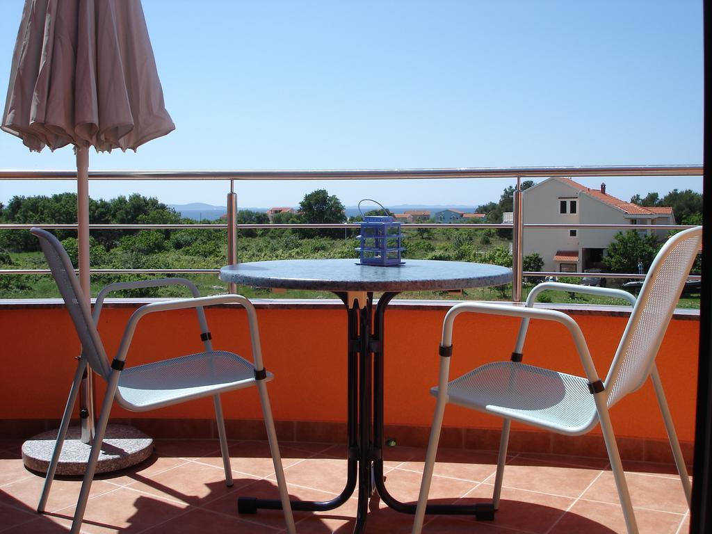 Apartments Dalmatina Затон Номер фото